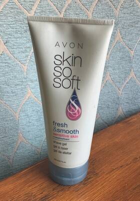 Avon 094000756623 Skin So Soft Fresh And Smooth Sensitive Unscented Meadowfoam Shave Gel 6.7oz