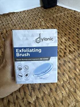 Dylonic 060615870073 Exfoliating Brush For Razor Bumps And Ingrown Hair - New In Box