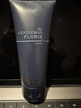 Floris 886266319786 The Gentleman N89 Shaving Cream. 100 Ml / 3.4 Fl. Oz