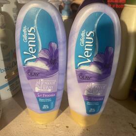 Gillette 047400660151 Venus Olay Moisturizing Shower And Shave Cream Freesia 10 Oz Lot Of 2