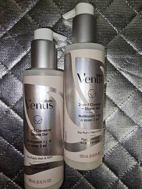 Gillette 047400672468 Venus Shave Gel Cleanser 2-in-1 Skin And Pubic Hair 6.42 Oz Lot Of 2