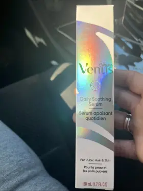 91361338 Gillette Venus Daily Soothing Serum Hydrating For Pubic Hair And Skin 1.7 Oz Nib