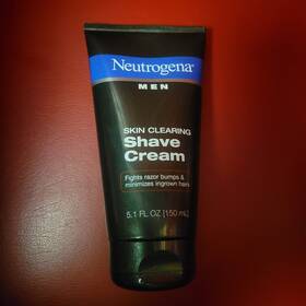 Neutrogena 070501020258 New Men 5.1 Oz Skin Clearing Shave Cream Free Shipping