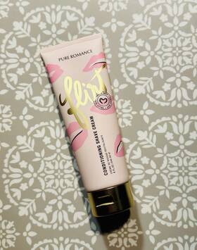 Pure Romance 05430 Truly Sexy Flirt Conditioning Shave Cream By - New Sealed Bottle