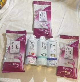 Pure Silk 051009309441 Spa Therapy 12 Razors And 3 Bottles Of Shave Cream 5 Oz Great Gift
