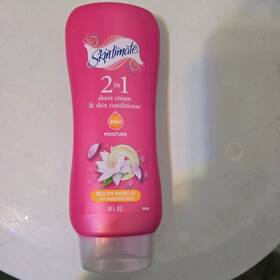 Skintimate 0110185950 2in1 Shave Cream Skin Conditioner Delicate Water Lily Sensitive