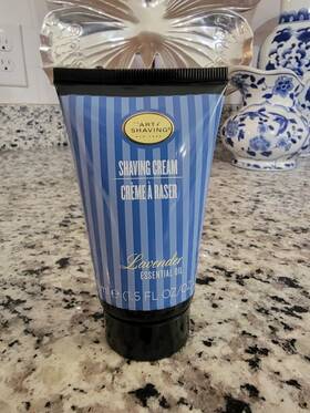 The Art Of Shaving 670535001089 Lavender Travel Size 1.5 Oz
