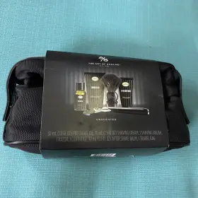 73170830a5 The Art Of Shaving Unscented Travel Kit Shave Cream Brush Pre-shave Oil Balm