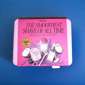 Truly 810115922742 Smooth Legend Shave Set Scrub Butter After Oil And Razor Case