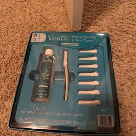Venus 990287434 Dermaplane Tool For Facial Hair And Skincare Kit