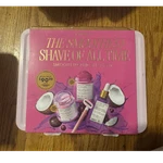 Truly Smoothest Shave Of All Time Shaving Kit Set Razor, Pink, Cream New. Price: $80.00.