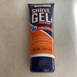 Luxury Men Clear Shave Gel Aloe Vera & Vitamin EXP06/26 New. Price: $13.50.